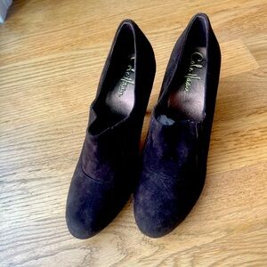 Never Been Worn! new Cole Han (Nike air) brown suede booties